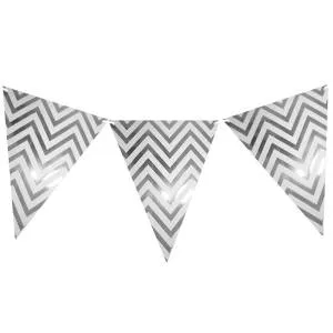 Гирлянда - флажки  "Белые зигзаги" Серебро, 2,50 м        