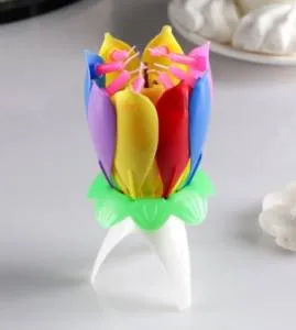 Свеча-цветок №2 музыкальная 4887434 /2820А