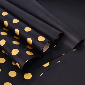 Пленка матовая Золотые точки, Черная 0,6*10 м/87998201