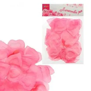 Лепестки роз в форме сердца 1195967