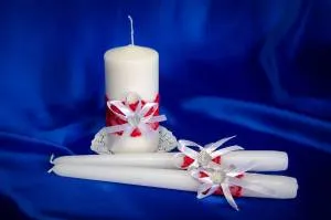 Семейный очаг кружево (красный)