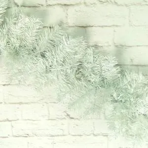 Гирлянда хвойная Белая 250 веток 2,7 м