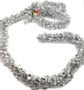 Мишура "Петельки" серебро 2 м.*6 см. (Китай) 183009