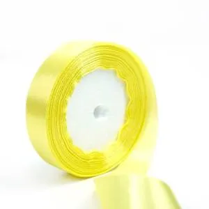 Лента атлас нежно-желтый 20 мм*22,85 м / 190838