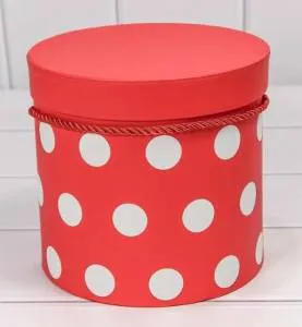 Коробка цилиндр 18*17 см "Горох" красный 