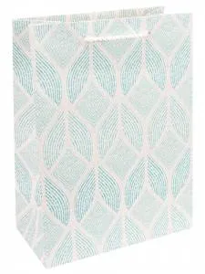 Пакет подарочный М/ПКП-3455 18*23*10 см с мат ламинированием