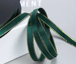 Лента атлас с золотой нитью Изумруд 25 мм*22,85 м/90-25SGE