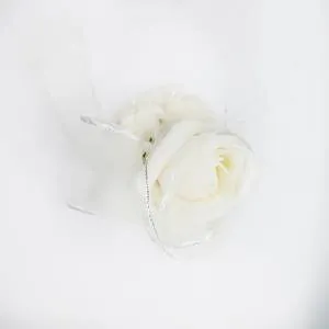 Бутоньерка  простая             